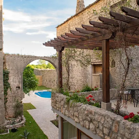 Bilja Historic Stone Castle *