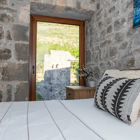 Bilja Historic Stone Castle Villa *