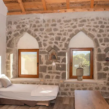 Bilja Historic Stone Castle *